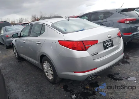 2013 Kia Optima Lx z USA, uszkodzony, nr VIN KNAGM4A78D5352867